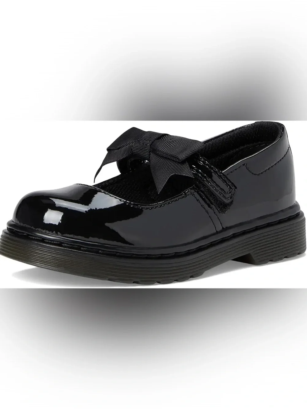 Dr. Martens Maccy girls shoes